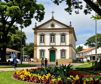 Coreto da Praça Veríssimo de Mello: Um Patrimônio Histórico em Macaé