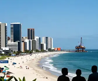 Descubra o Brasil Offshore em Macaé: Centro de Turismo de Negócios