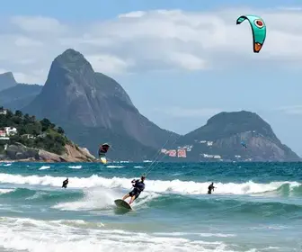 Kitesurf em Macaé: O Paraíso do Ventos e Ondas Kitesurf em Macaé: O Paraíso do Ventos e Ondas